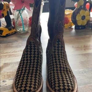 Macie bean cowgirl boots